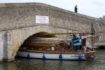 yacht-navigating-potter-heigham-bridge.jpg yacht-navigating-potter-heigham-bridge.jpg