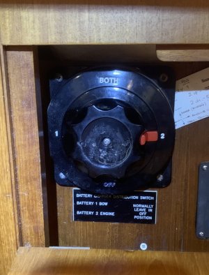 AECE8E1C-1304-4C6C-B417-E80068A9879F.jpeg AECE8E1C-1304-4C6C-B417-E80068A9879F.jpeg