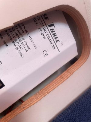 charger.jpg charger.jpg