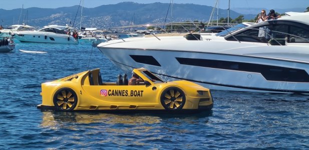 cannes boat.jpg