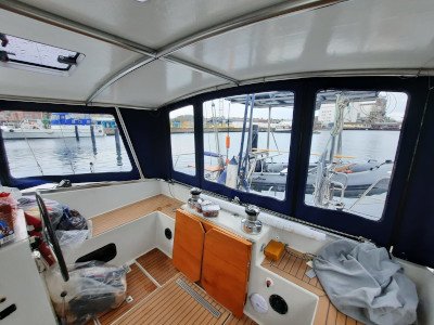 prout_cockpit2_400.jpg prout_cockpit2_400.jpg