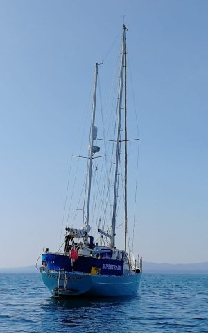 Screenshot_20231005_202129_One UI Home.jpg