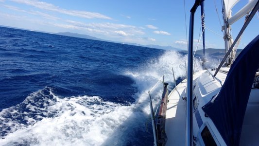 MotorSailing.JPG MotorSailing.JPG