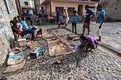 men-at-work-in-mindelo-sao-vicente-island-cape-verde-e59bcy.jpg