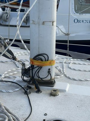 Mast fittings.jpg