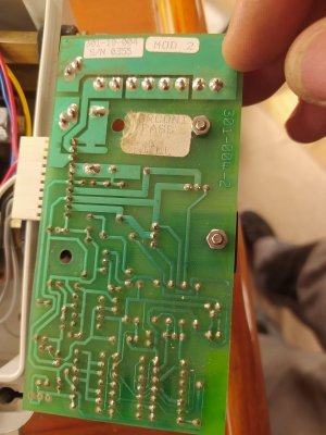 Lewmar control box PCB1.jpeg