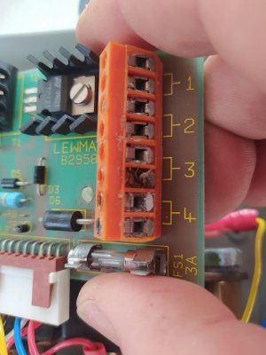 Lewmar control box PCB3.jpeg