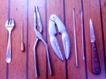 shellfish tools2.jpg