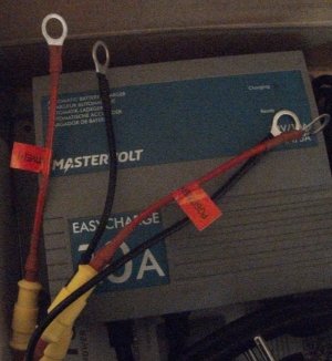 MV charger.jpg MV charger.jpg