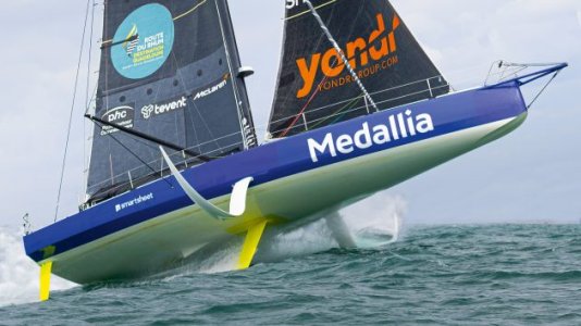 YAW291.FEAT_IMOCA_turbo.mark_lloyd_230627_medallia_008_retouch_flat-630x354.jpg