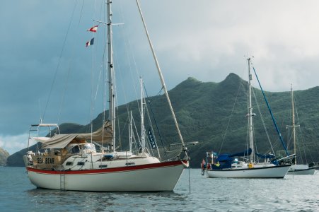 Vancouver 28's 'Sea Bear' and 'Fathom' at anchor, Nuka-Hiva, Marquesas.jpg Vancouver 28's 'Sea Bear' and 'Fathom' at anchor, Nuka-Hiva, Marquesas.jpg
