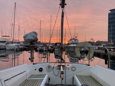 Sun rise 15 Feb 2025 Chatham Marina 1600pix.jpg