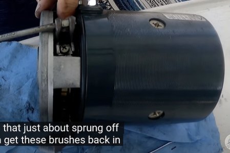 Lofran Tigries motor.jpg Lofran Tigries motor.jpg