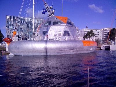 tara1sm.jpg tara1sm.jpg