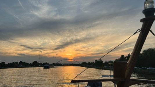 32000b8a-f547-45dd-9e7d-d1f91f083820.jpeg 32000b8a-f547-45dd-9e7d-d1f91f083820.jpeg