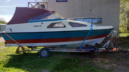 Primor on trailer.jpg Primor on trailer.jpg