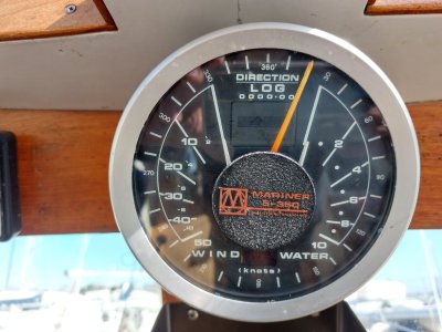 Mariner 5-360 wind sensor 2.jpg