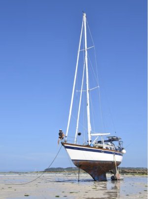 yachtlegs.jpg yachtlegs.jpg