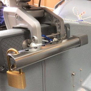 Outboard-clamp-lock.jpg Outboard-clamp-lock.jpg