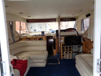 #33 Neptune Marina Liftout.JPG