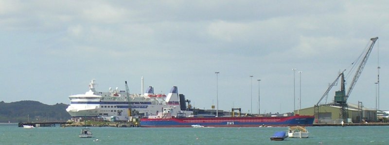 quay Cargo.jpg quay Cargo.jpg