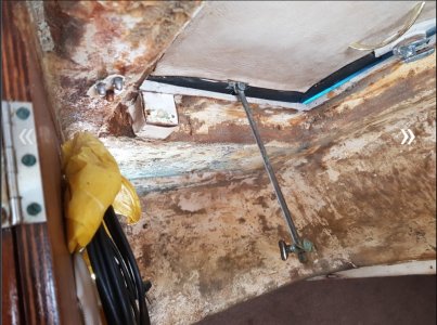 stripping old vinyl 2.jpg