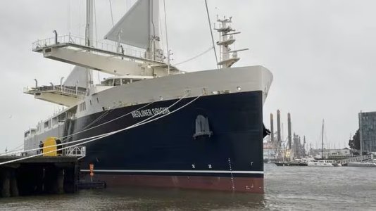 Aero Neoliner Origin j MjAyNjAxOTE1YWIwMmYzNmQ3NWNjZjdhZjZhODA5MzUzMDRkYjI.jpg