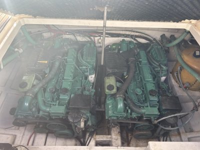 Both KAD Engines_Reduced.jpg