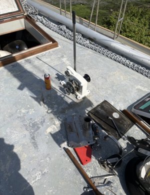 Simpson Lawrence SL 555 Seatiger manual windlass | YBW Forum