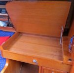 V34 chart table hinge.jpg