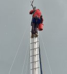 up mast.jpg up mast.jpg